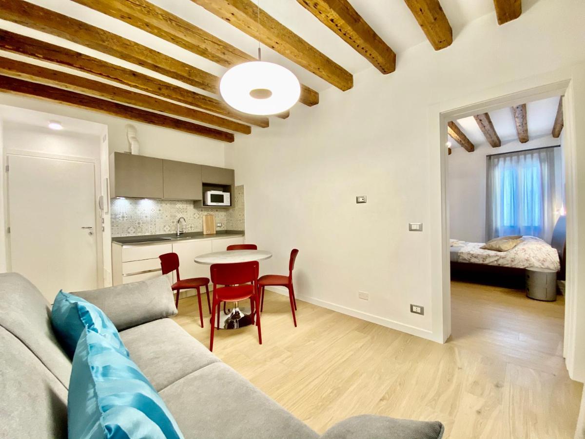 Suite House New Apartments Wi Fi Venice Island Exterior photo