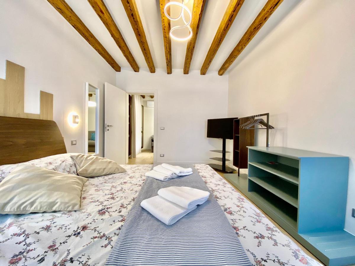 Suite House New Apartments Wi Fi Venice Island Exterior photo