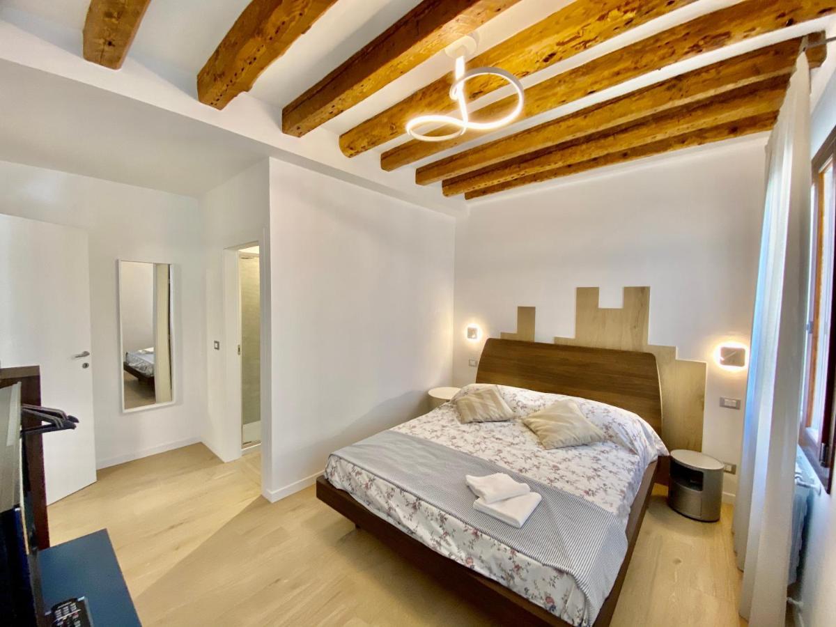 Suite House New Apartments Wi Fi Venice Island Exterior photo