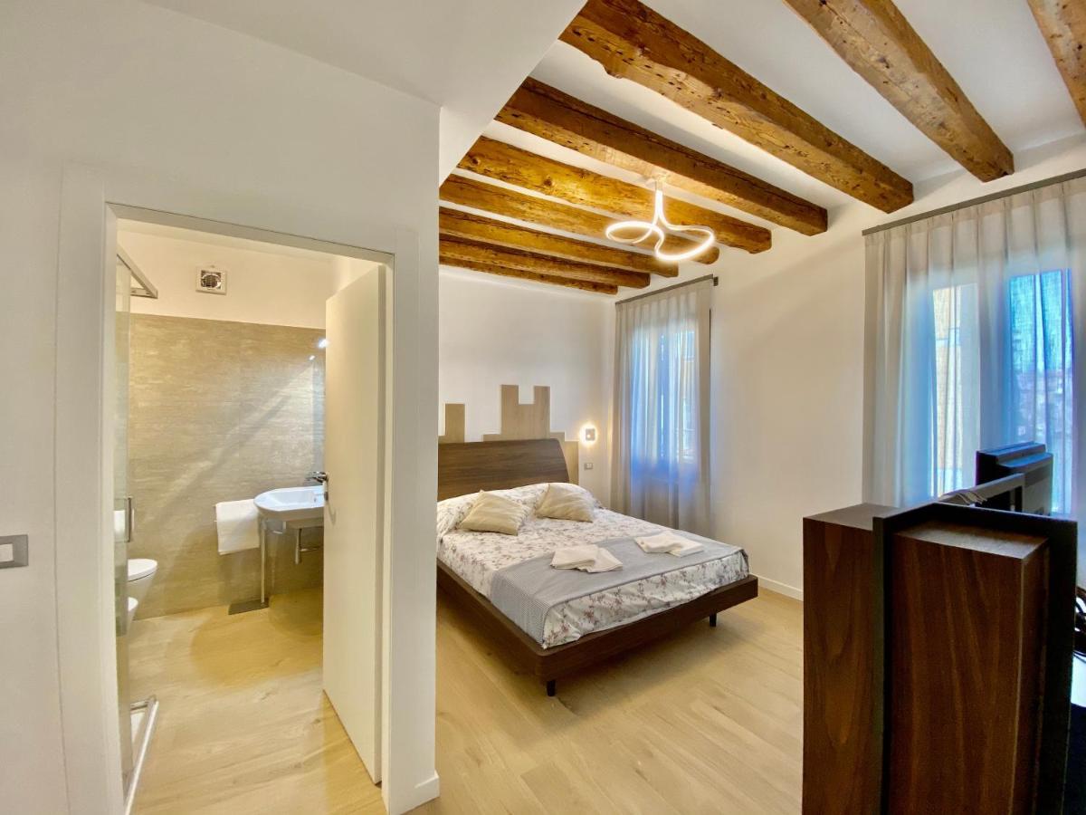 Suite House New Apartments Wi Fi Venice Island Exterior photo