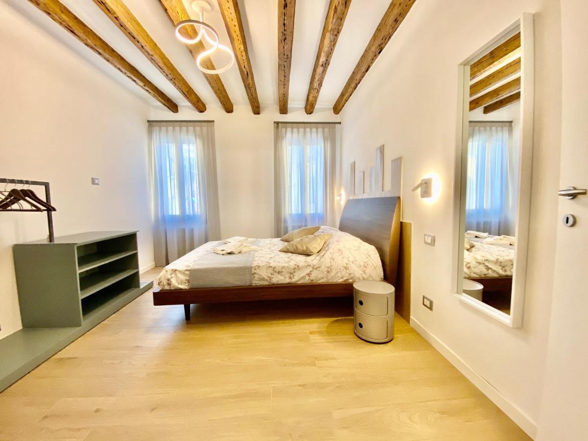 Suite House New Apartments Wi Fi Venice Island Exterior photo