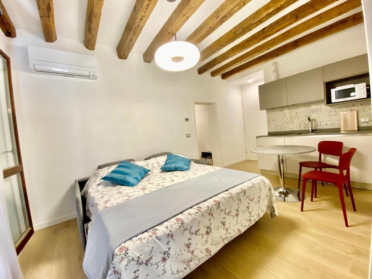 Suite House New Apartments Wi Fi Venice Island Exterior photo