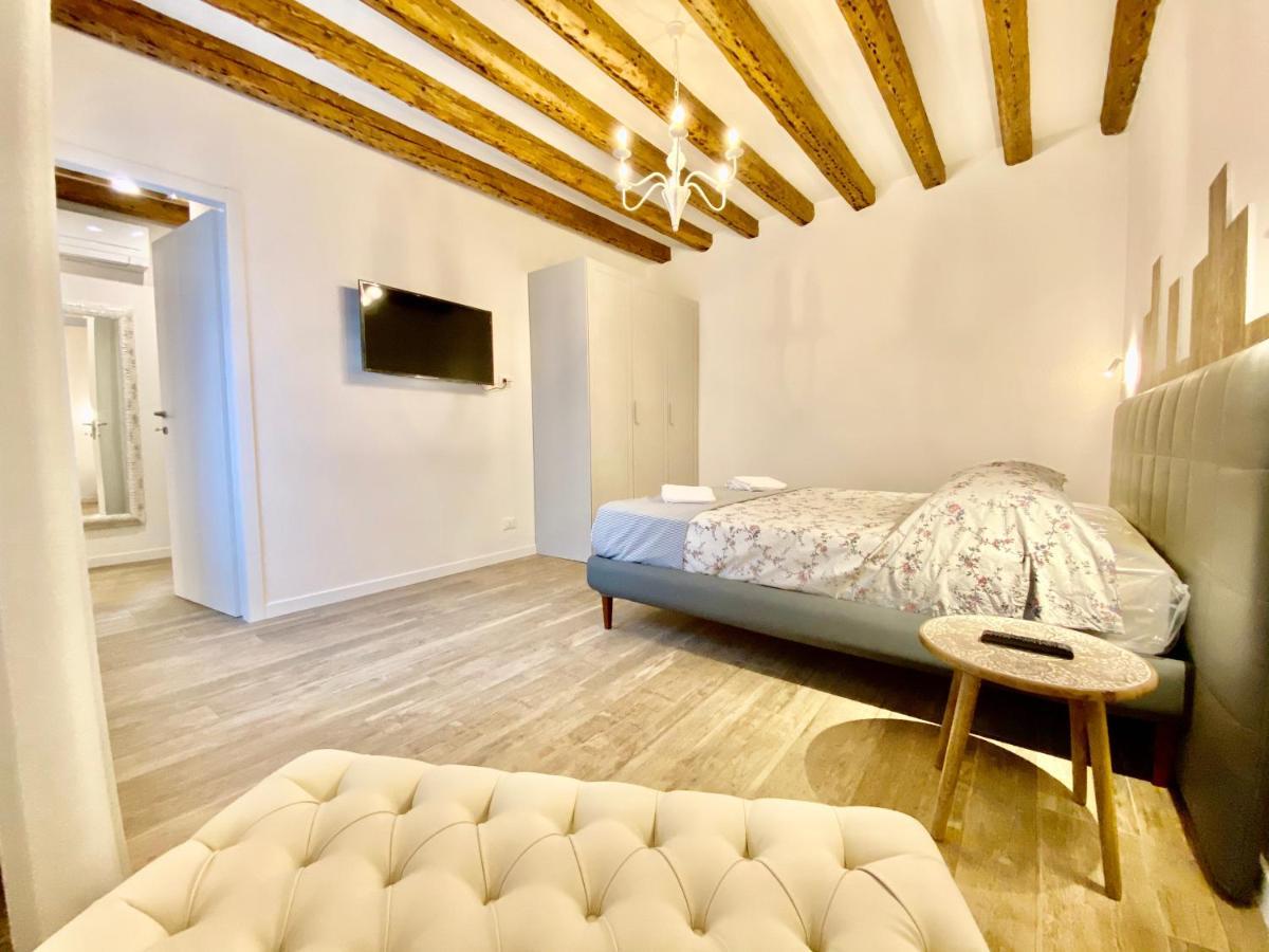 Suite House New Apartments Wi Fi Venice Island Exterior photo