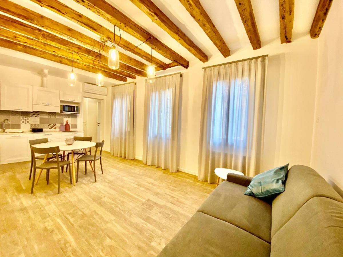 Suite House New Apartments Wi Fi Venice Island Exterior photo