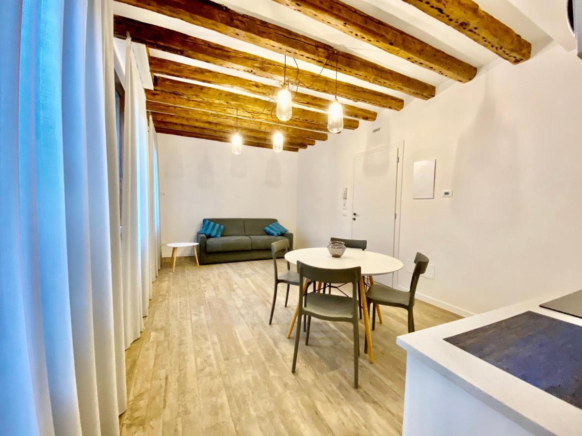 Suite House New Apartments Wi Fi Venice Island Exterior photo